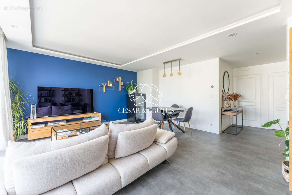 Appartement à LYON-8E