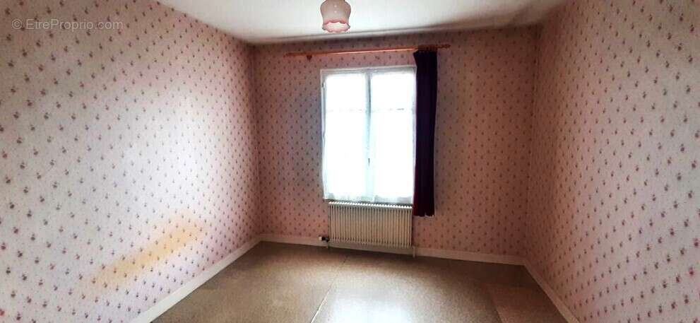 Maison à VILLEMANDEUR