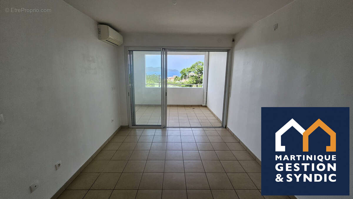 Appartement 29 m² à Fort-De-France  - photo 6
