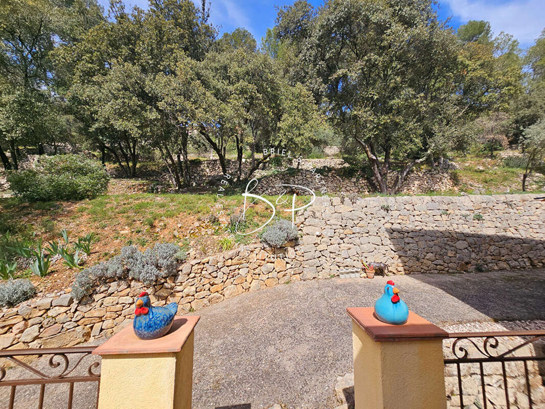 Maison à ENTRECASTEAUX