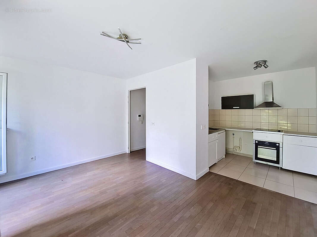 Appartement à BAGNEUX