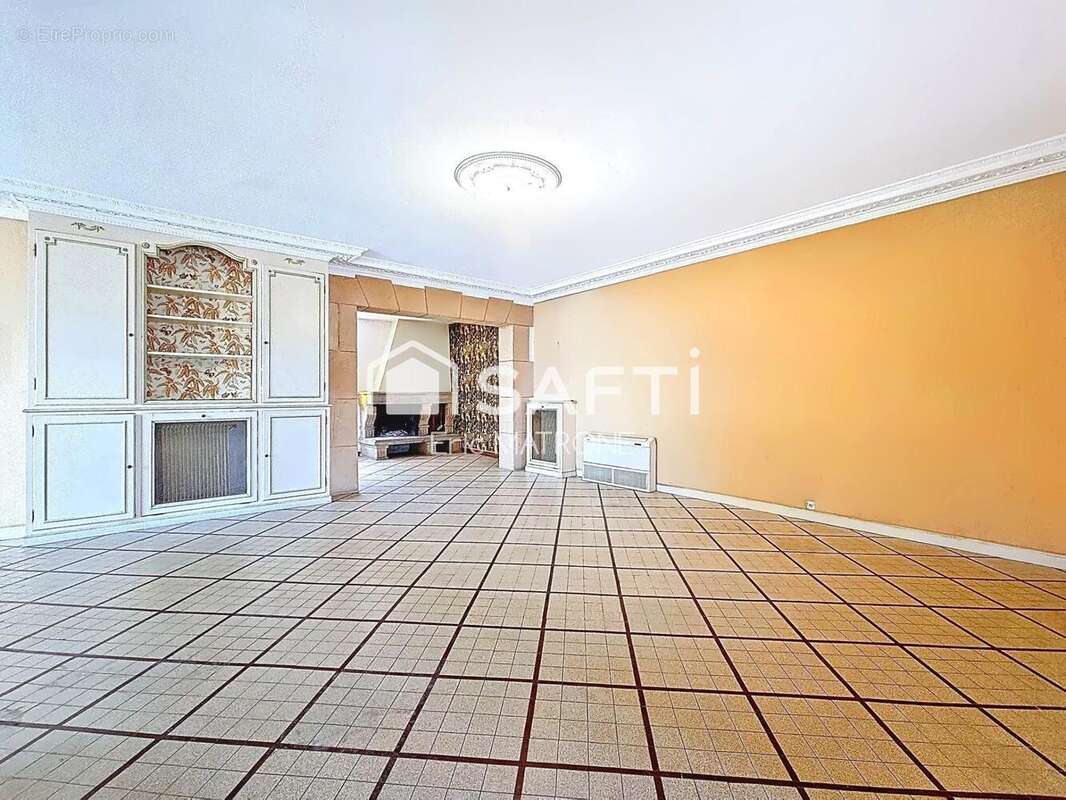 Maison 139 m² à Marseille-11e  - photo 5