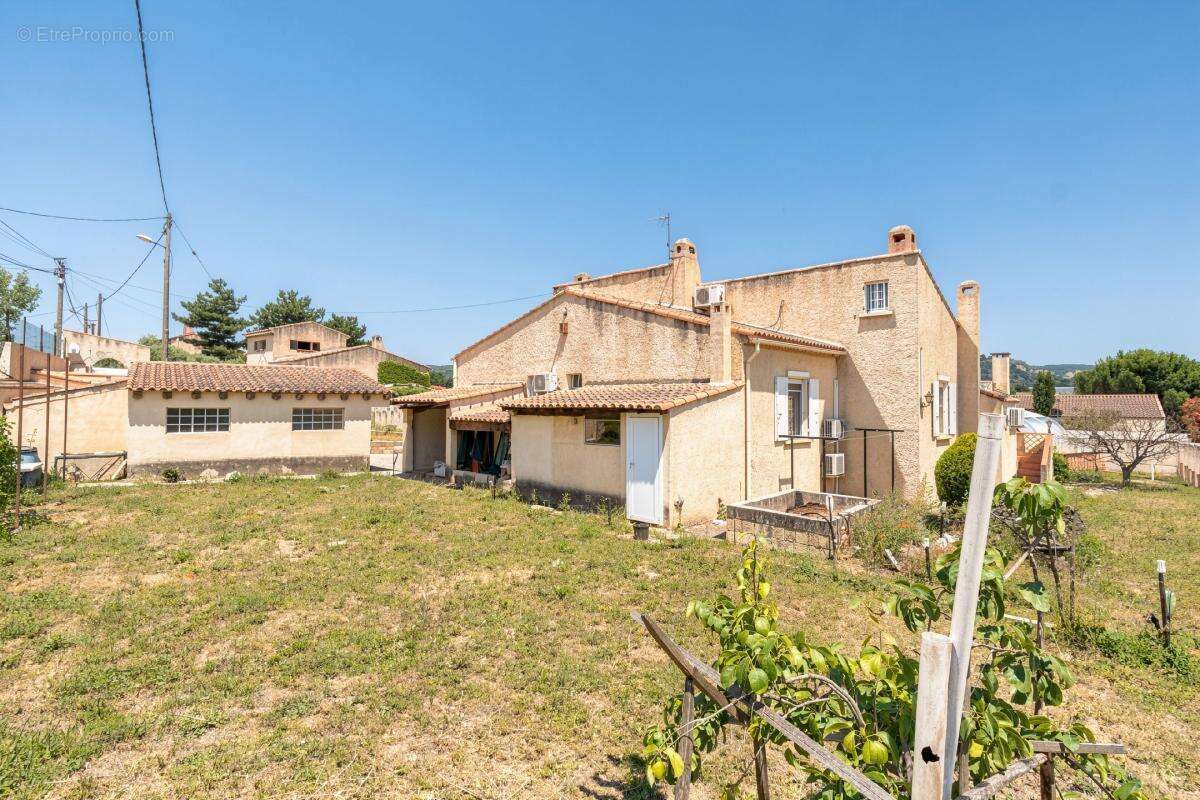 Maison à GIGNAC-LA-NERTHE