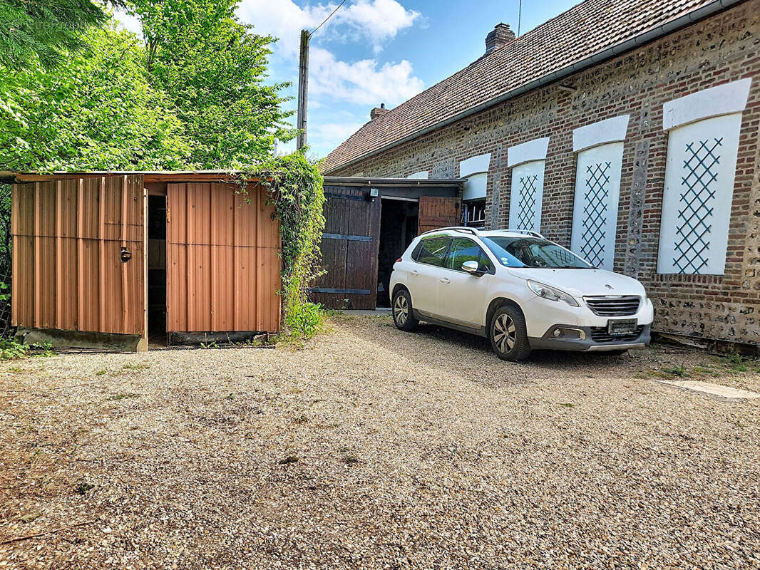 Maison à LA HAYE-MALHERBE