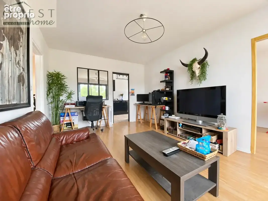 T3 lumineux avec balcon et vue - photo 3