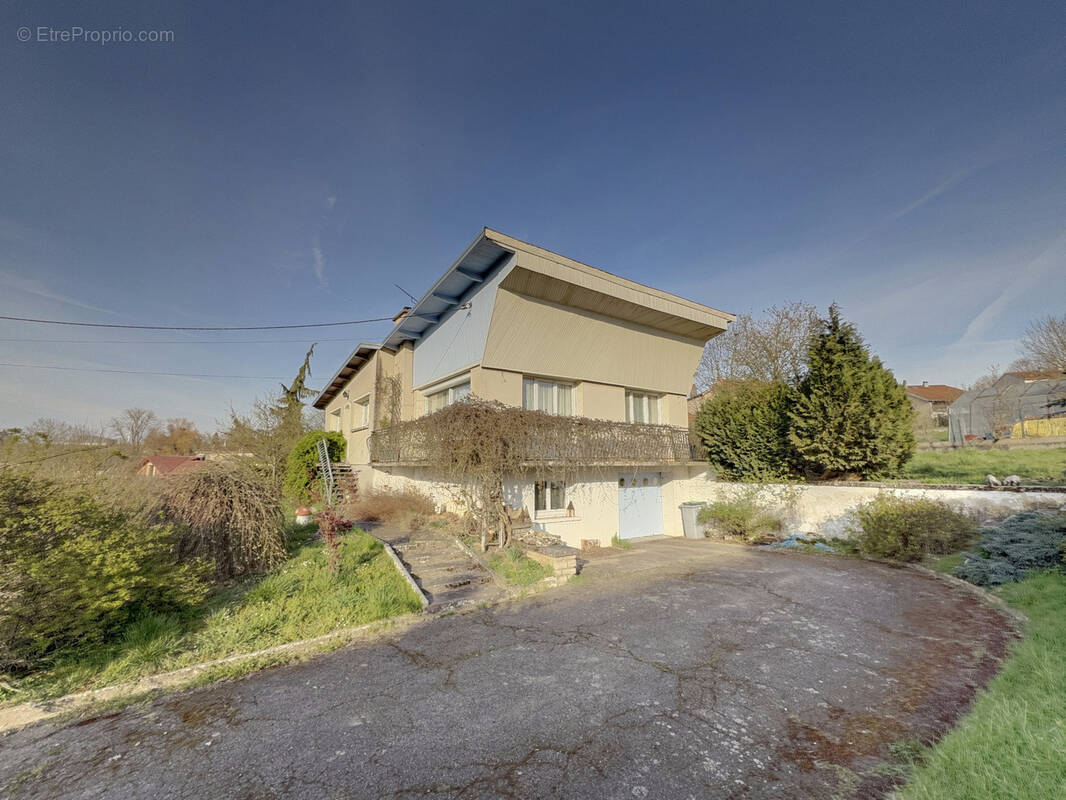 Maison à ESLEY