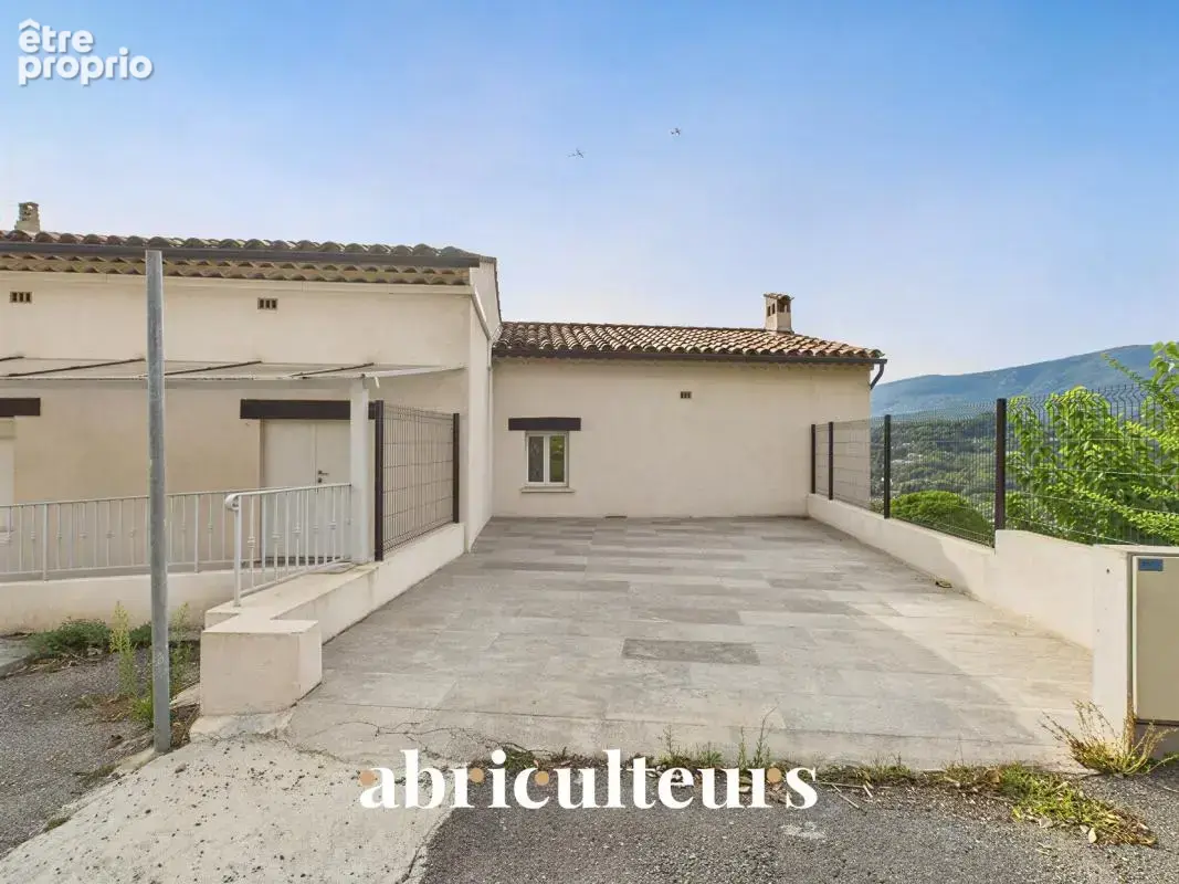 Bel appartement neuf de 95 m² avec une vue panoramique en vente sur Fayence (83440) - photo 19