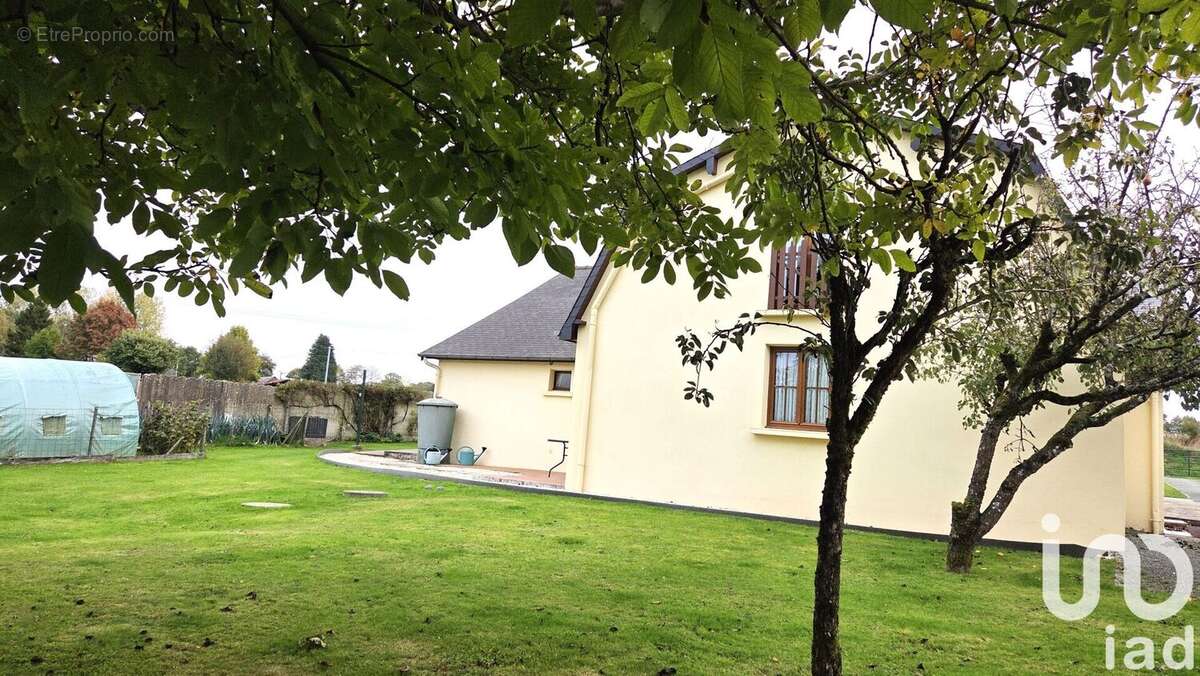 Photo 3 - Maison à SAINT-ELLIER-DU-MAINE