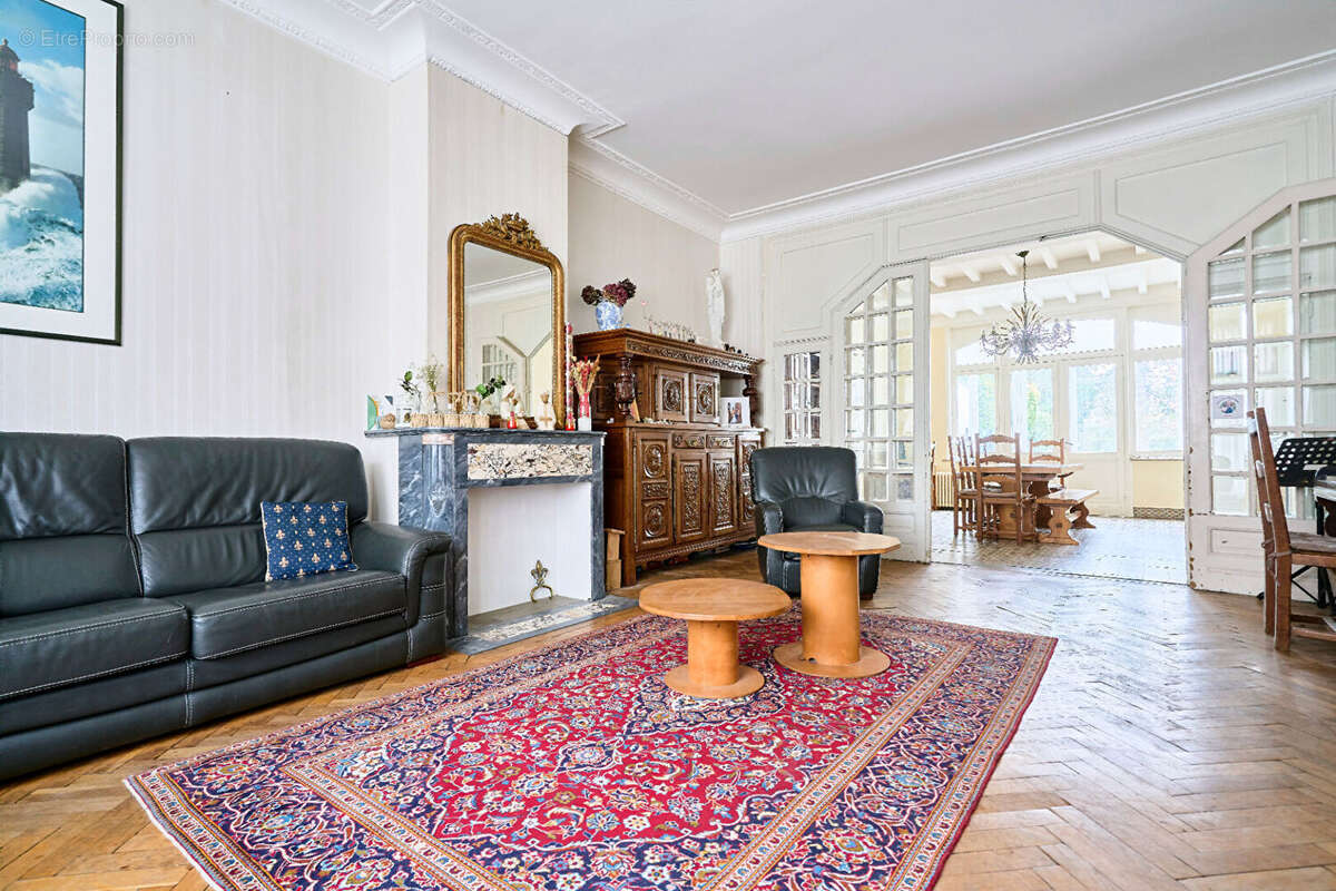 Maison à MARCQ-EN-BAROEUL