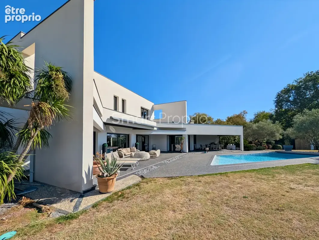 33270 bouliac   maison 287 m2   7 pièces   4 chambres   terrain 2 000 m2   piscine - garage - photo 19