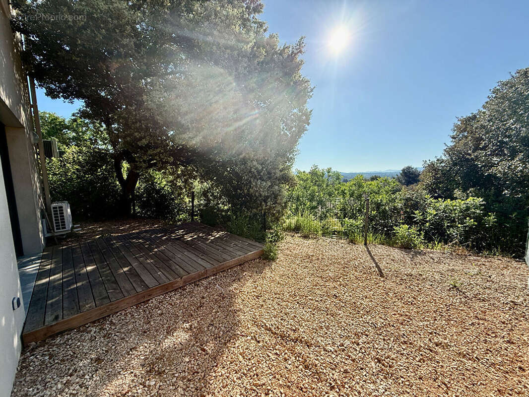 Maison à SAINT-MAXIMIN-LA-SAINTE-BAUME