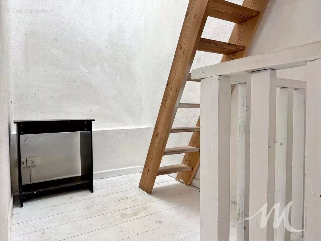 Appartement à BARJOLS