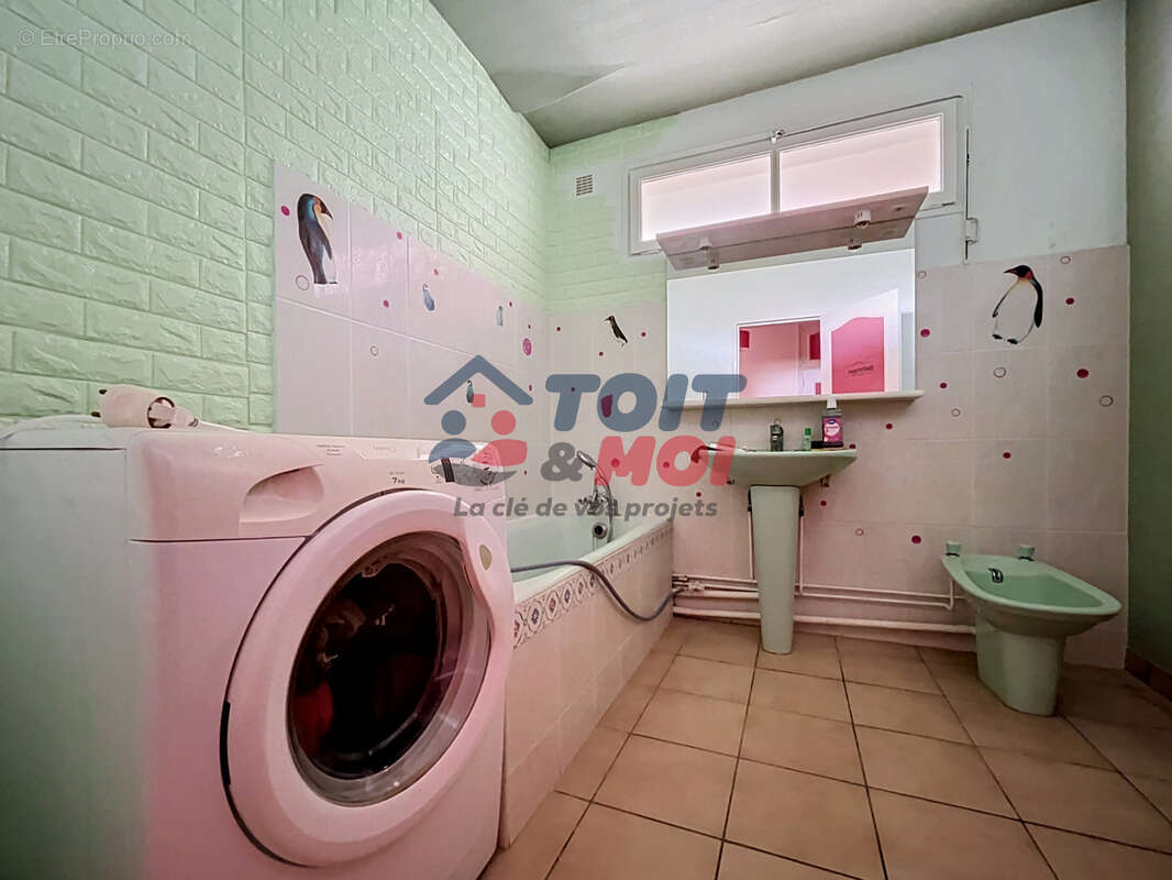 Appartement à NAVENNE