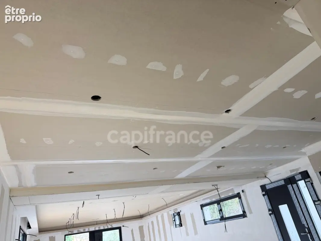 Maison de plainpied à vendre 4 pièces BARGEMON (83), terrain de 2500 m² - photo 4
