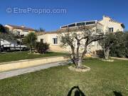 Maison à LA FARE-LES-OLIVIERS