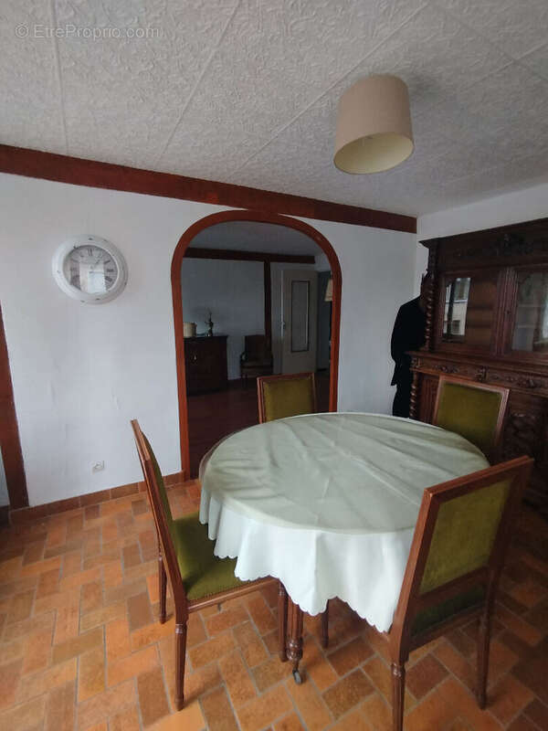 Maison à DRACY-SAINT-LOUP