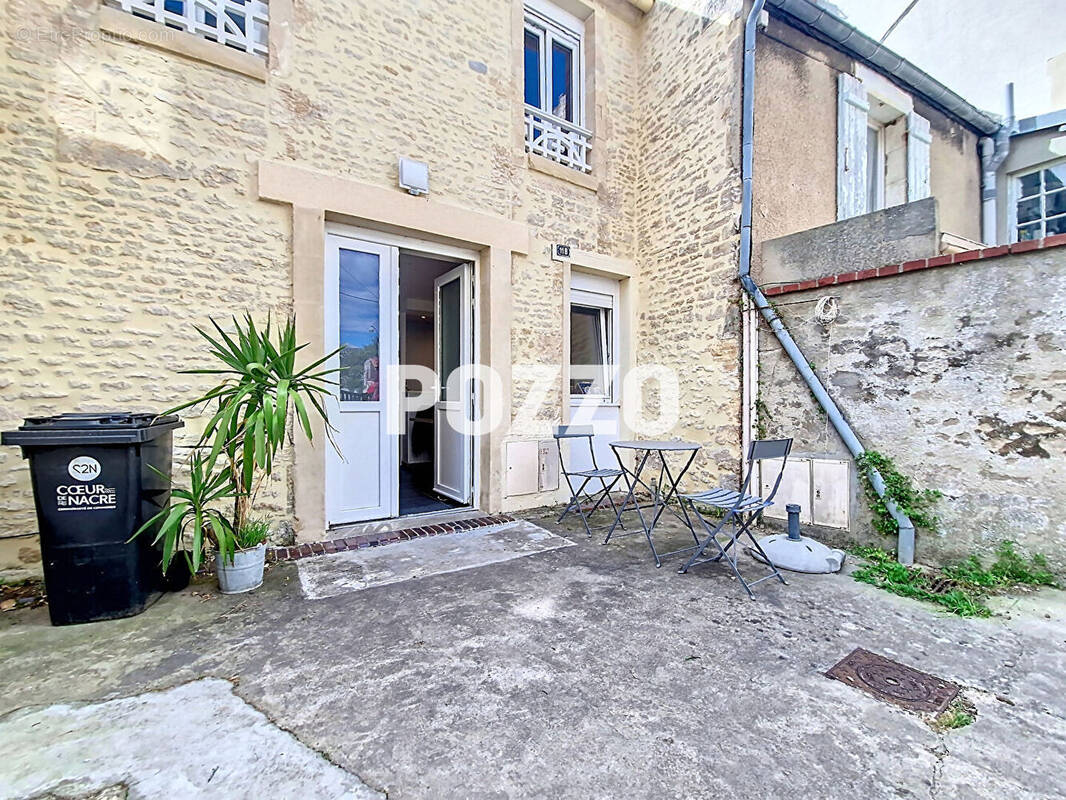 Maison à COURSEULLES-SUR-MER