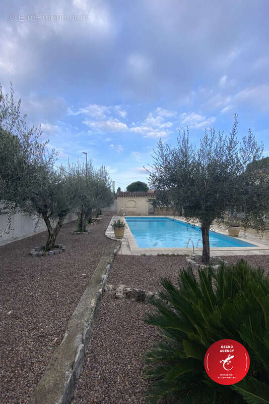 Maison à FIGANIERES