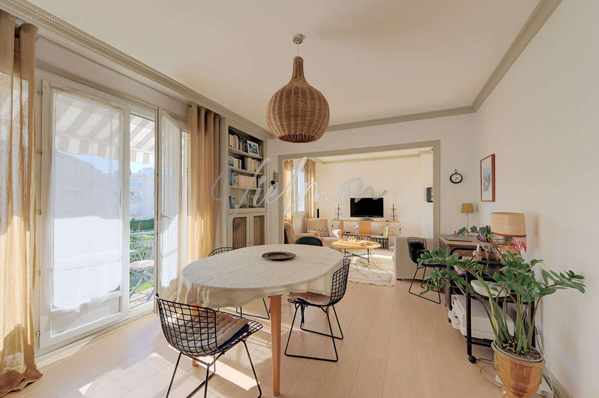 Appartement à GARCHES