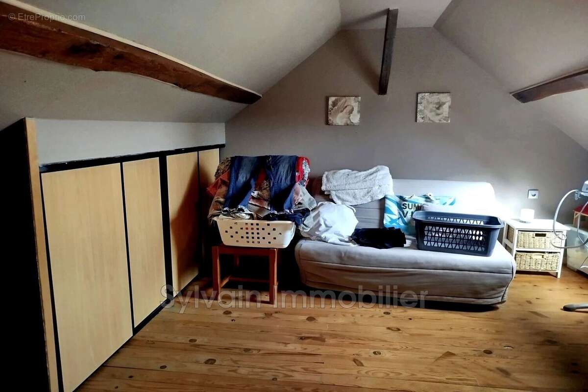 Maison à LA FEUILLIE