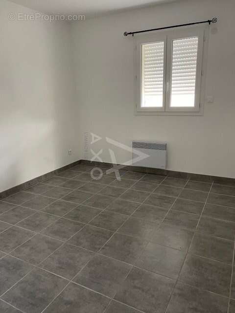 Maison de village appartement f3 renove 57 m² + 58 m² en rdc a amenager - photo 5