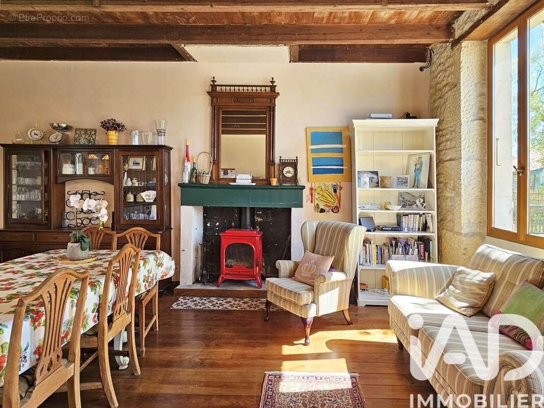 Maison 146 m² à Gibourne  - photo 5