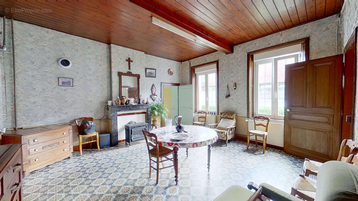 Maison à SIMENCOURT