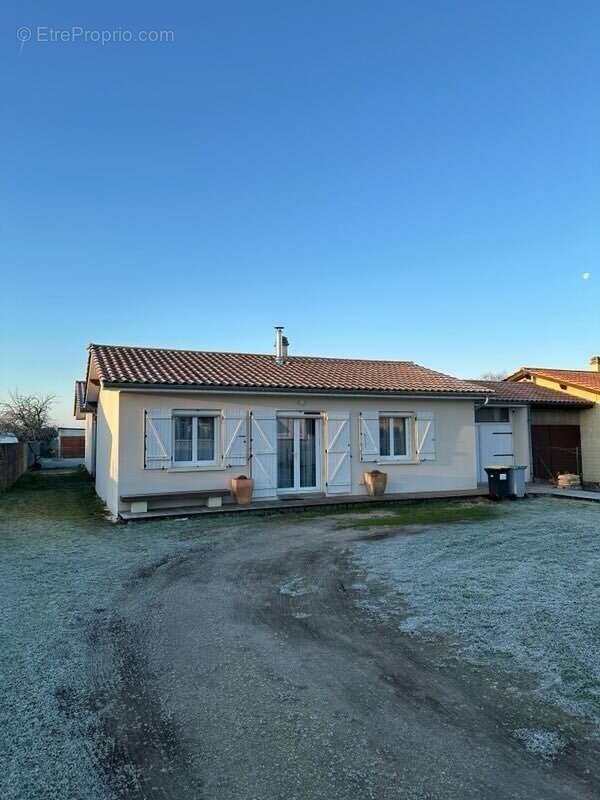 Maison à SAINT-ANDRE-DE-CUBZAC