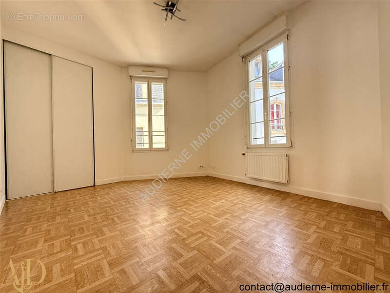 Appartement à AUDIERNE