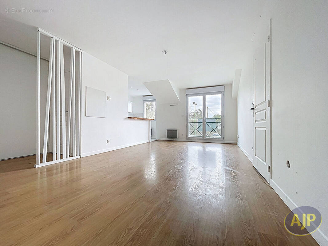 Appartement à BOUGUENAIS