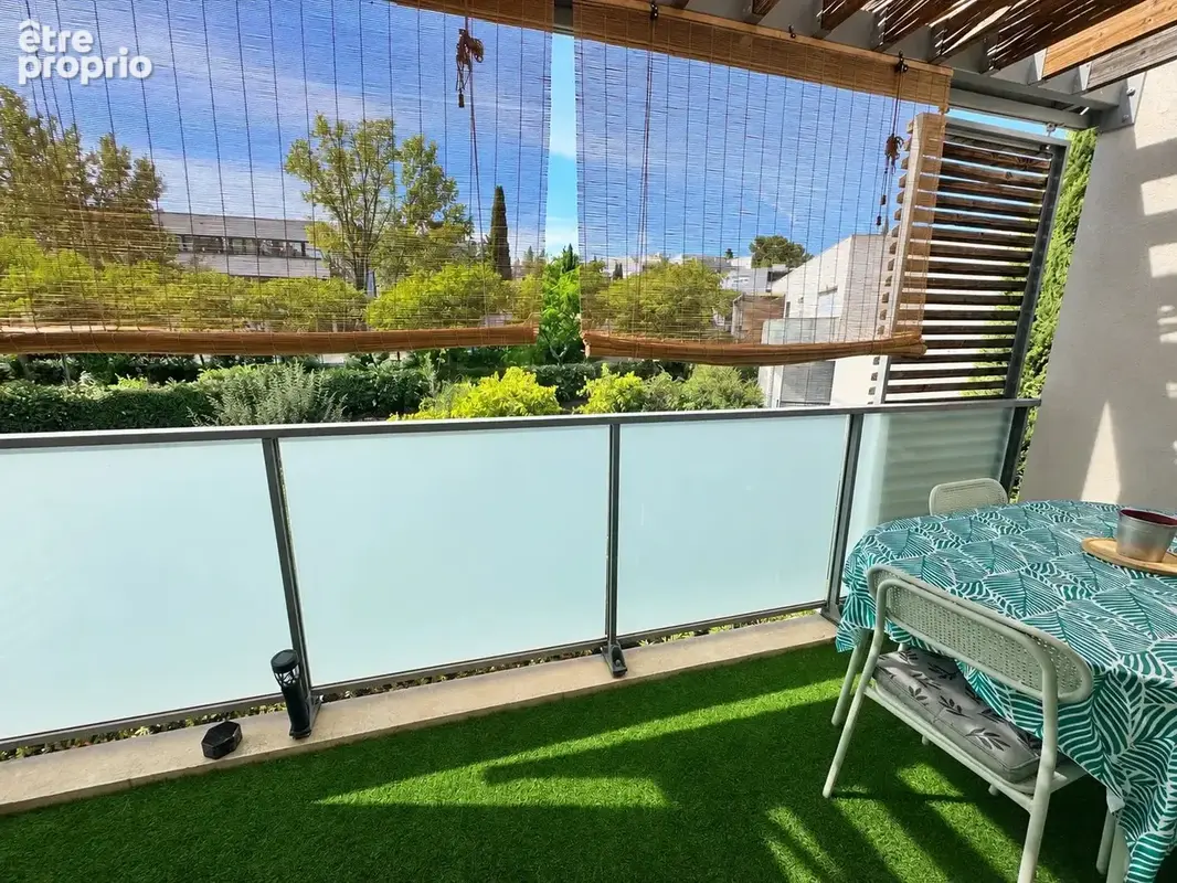 À VENDRE – T2 avec grande terrasse adapté PMR, vue sur parc verdoyant et garage - photo 7