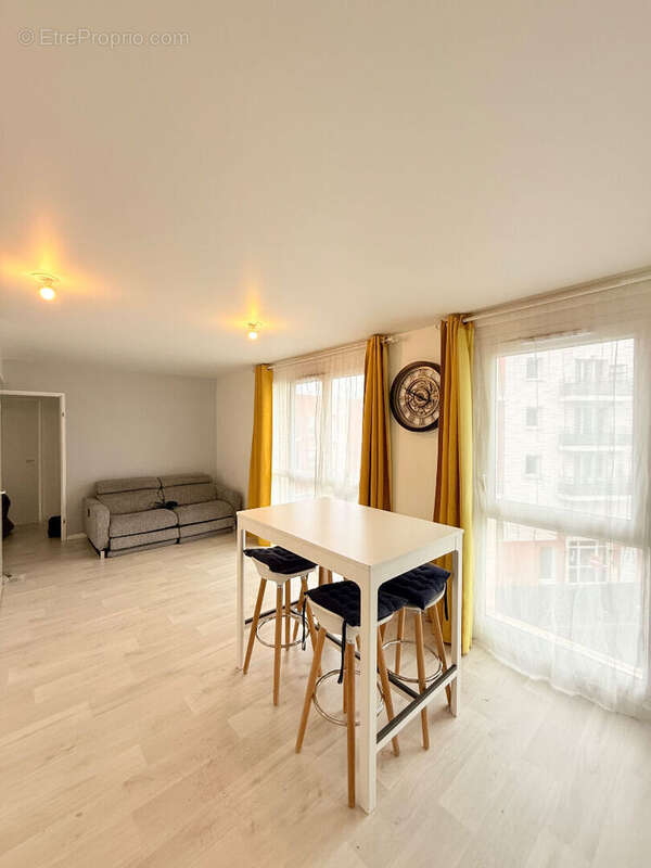 Appartement à GOUSSAINVILLE