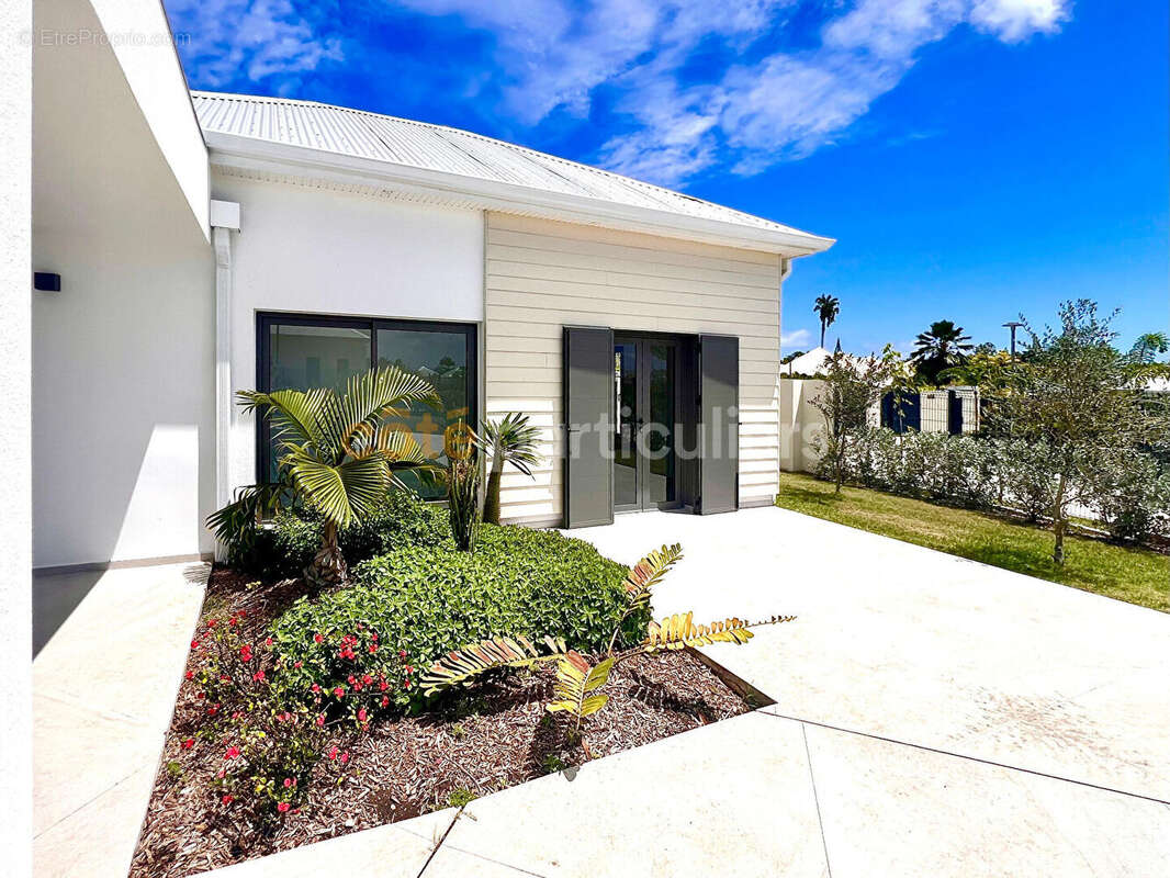 Villa de standing les hauts de st francois - photo 12