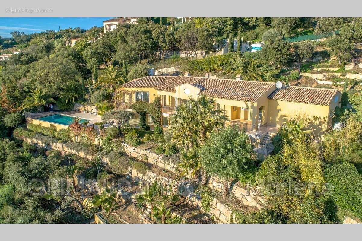 Maison 302 m² à Sainte-Maxime  - photo 4
