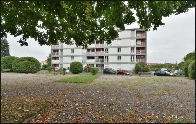 Appartement à BILLERE