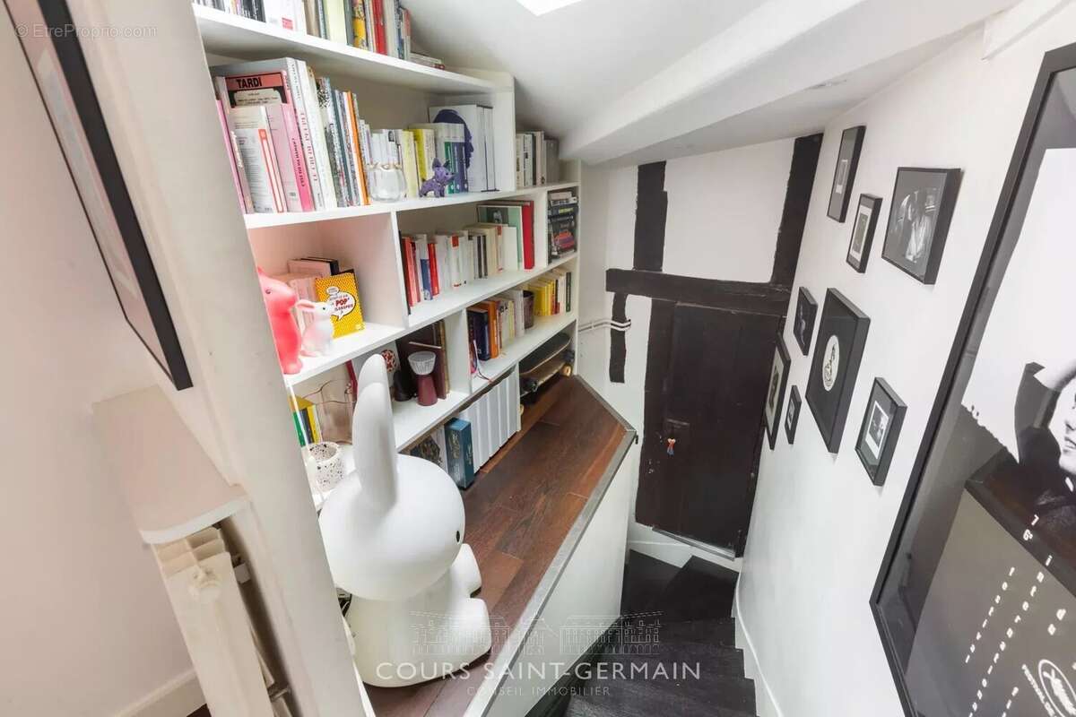 Appartement à PARIS-6E