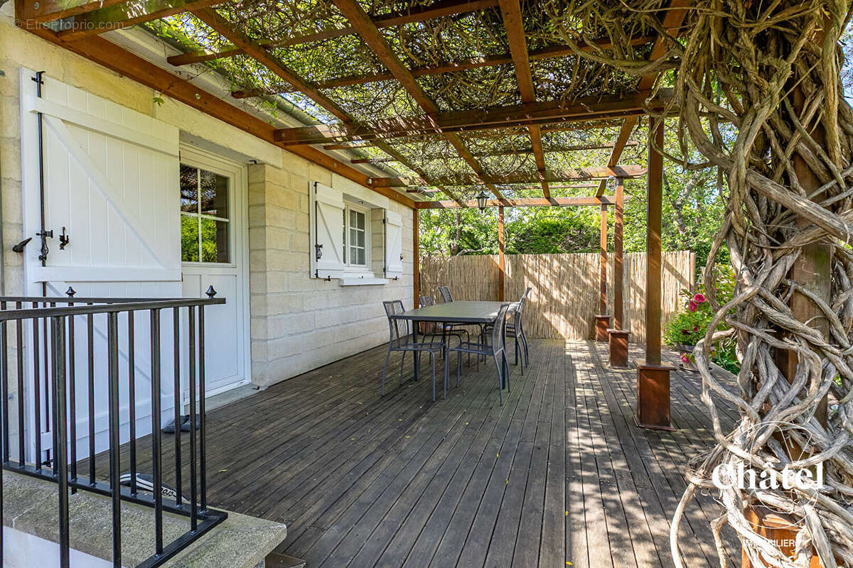 Maison 5 chambres- sous sol - patio , jardin- 5 mn de Gouvieux-15 mn de Chantilly - photo 16