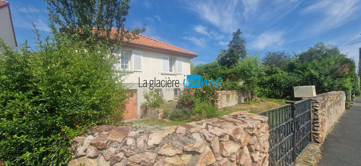 Maison à CLERMONT-FERRAND