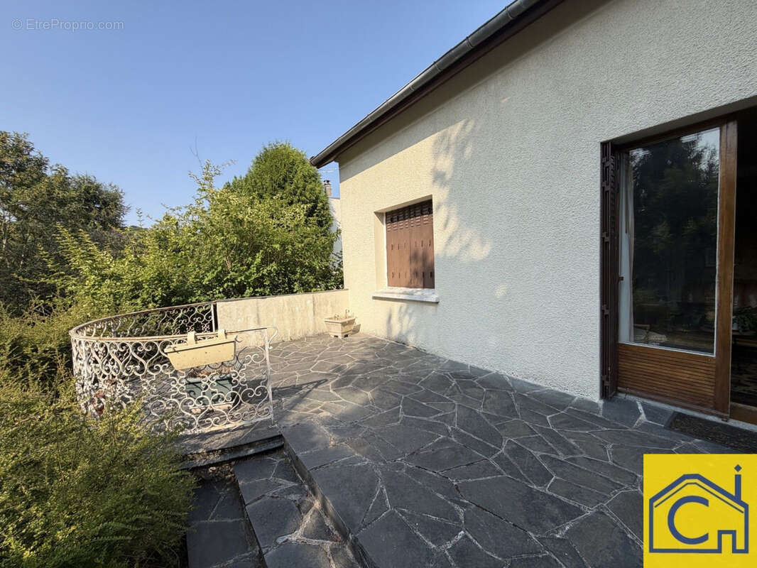 Maison 100 m² à Cormeilles-En-Parisis  - photo 2