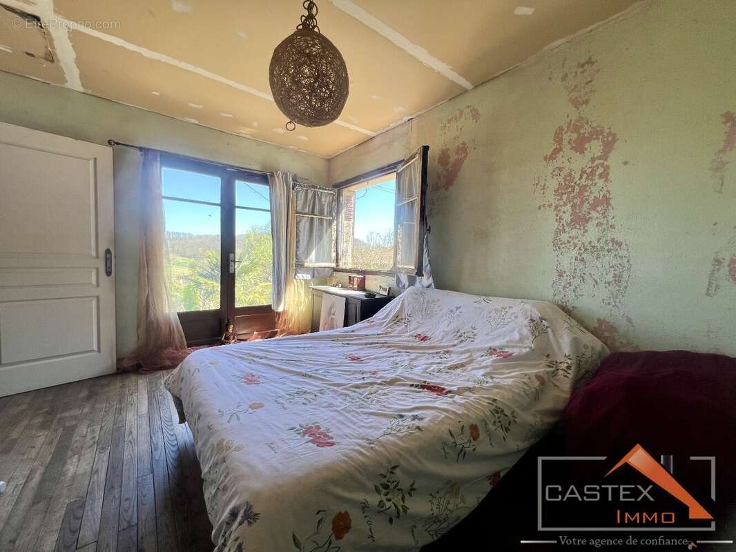 Maison à SALIES-DU-SALAT