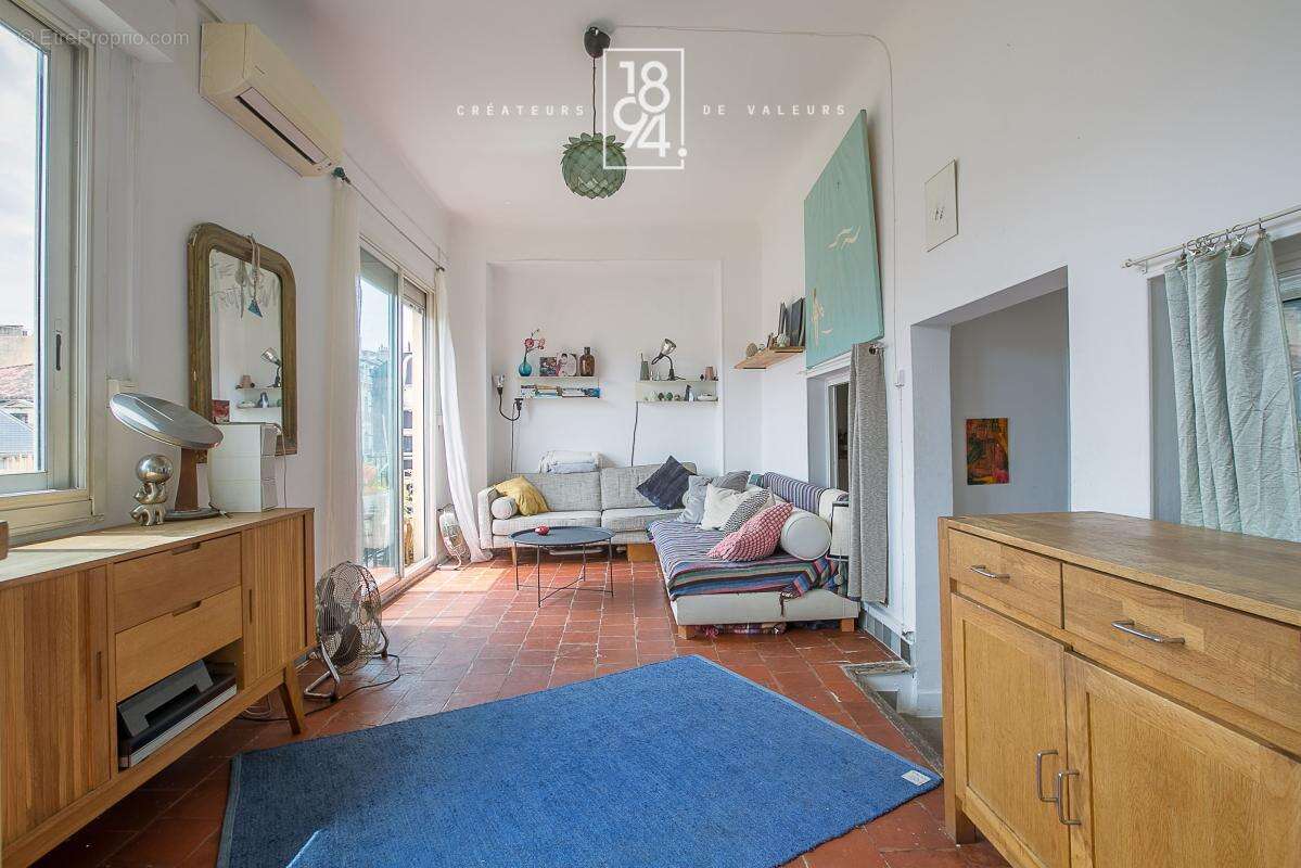 Appartement T2/3 à vendre Marseille 6ème (13006) I 50 m2 I Vue Notre Dame I Cours Pierre Puget - photo 11
