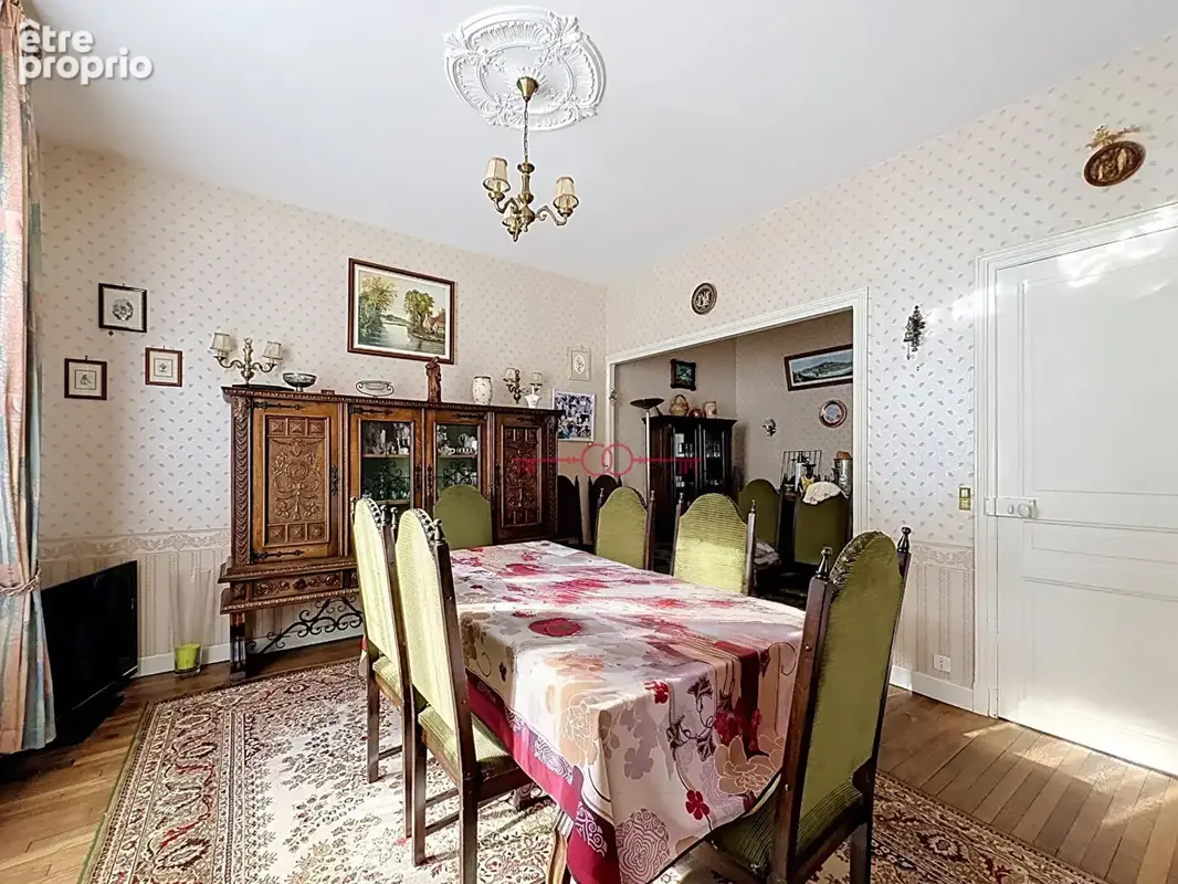 Maison Bourgogne Fresne 6 pièce(s) 158 m2 - photo 5