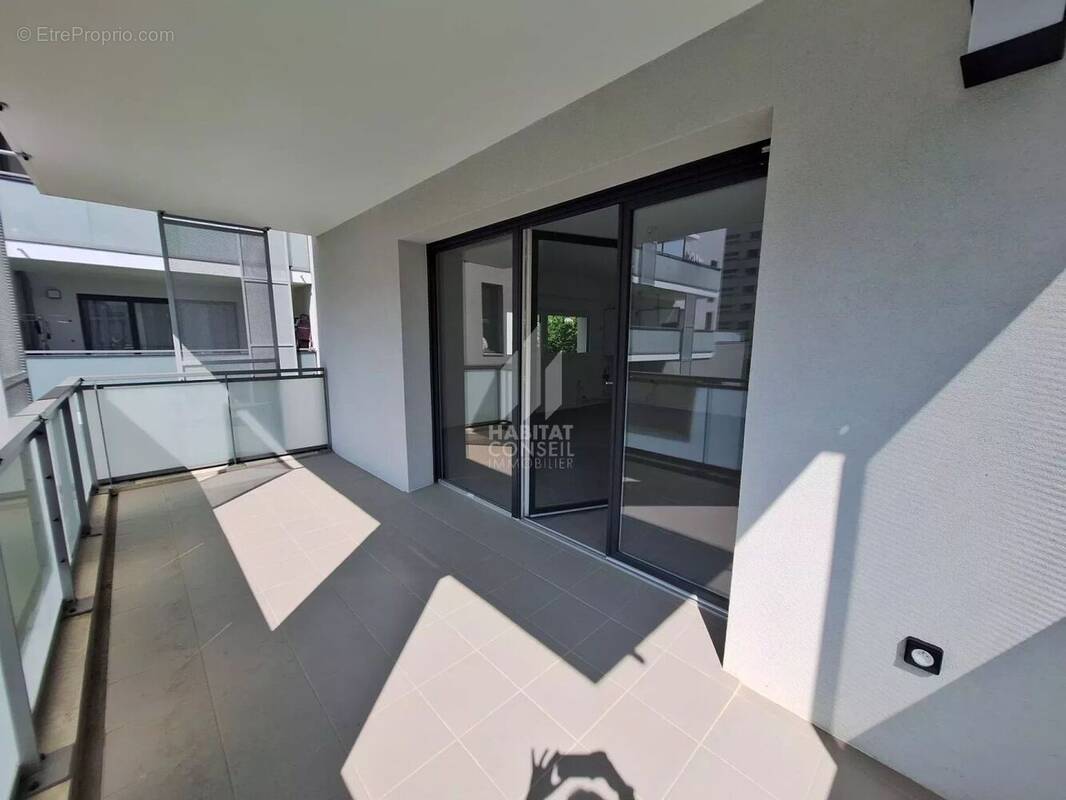 Appartement à CORENC
