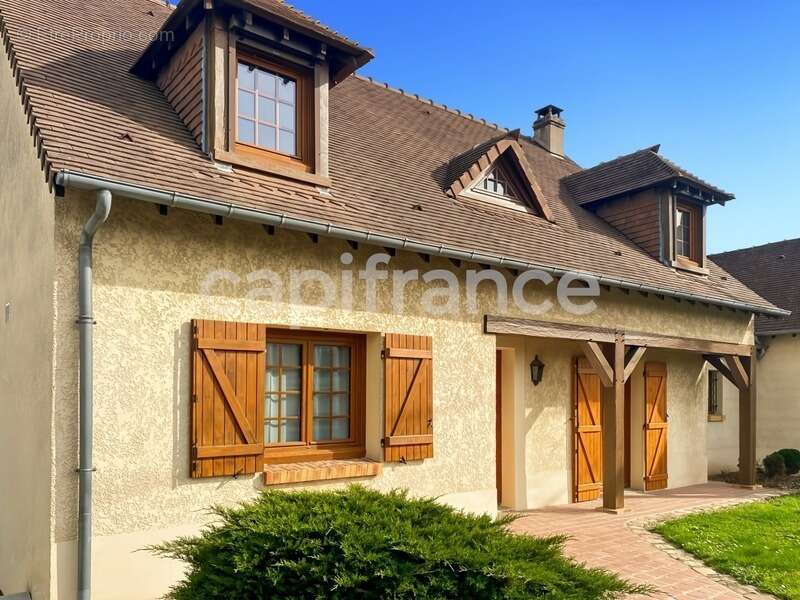 Maison à MANTES-LA-VILLE