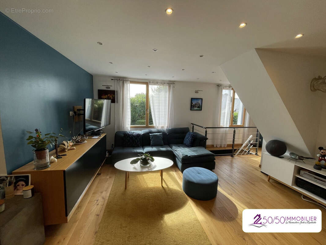 Maison à PLOUEZOC&#039;H