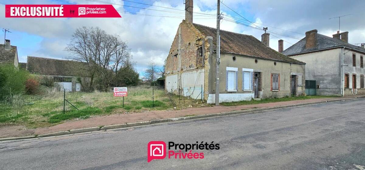 Maison à EGREVILLE