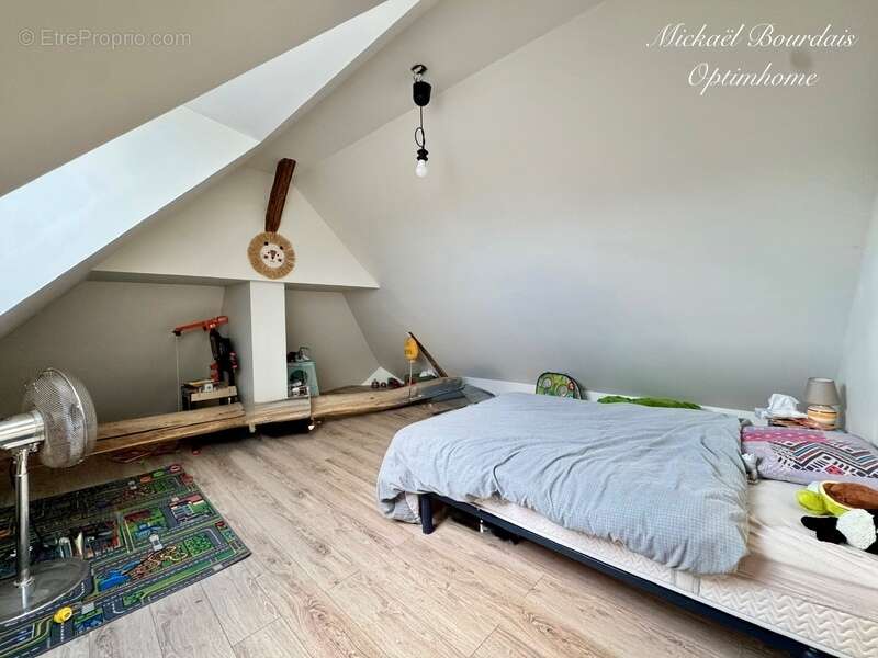 Maison à PONTVALLAIN