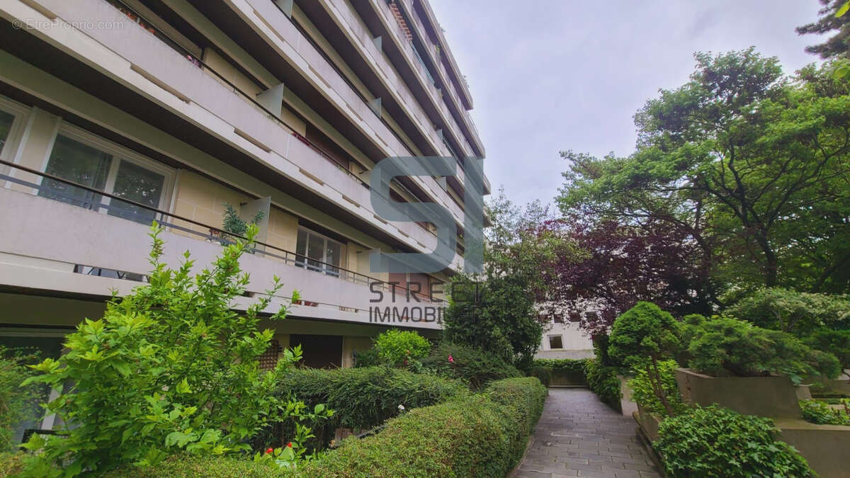 Appartement à ASNIERES-SUR-SEINE