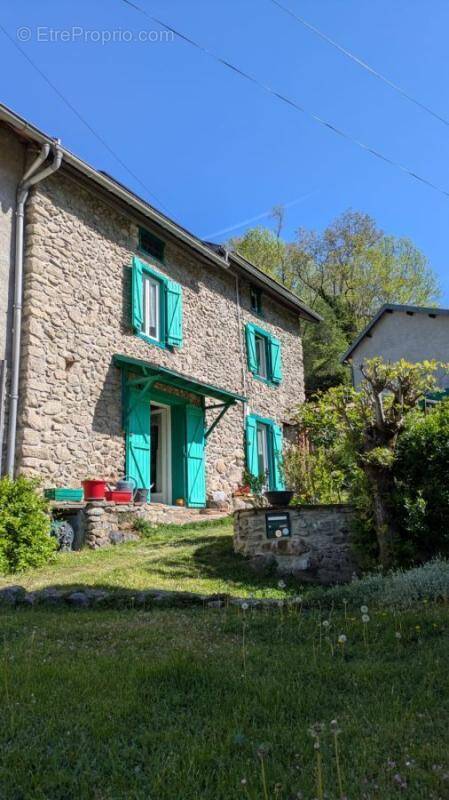 Maison à CAZENAVE-SERRES-ET-ALLENS