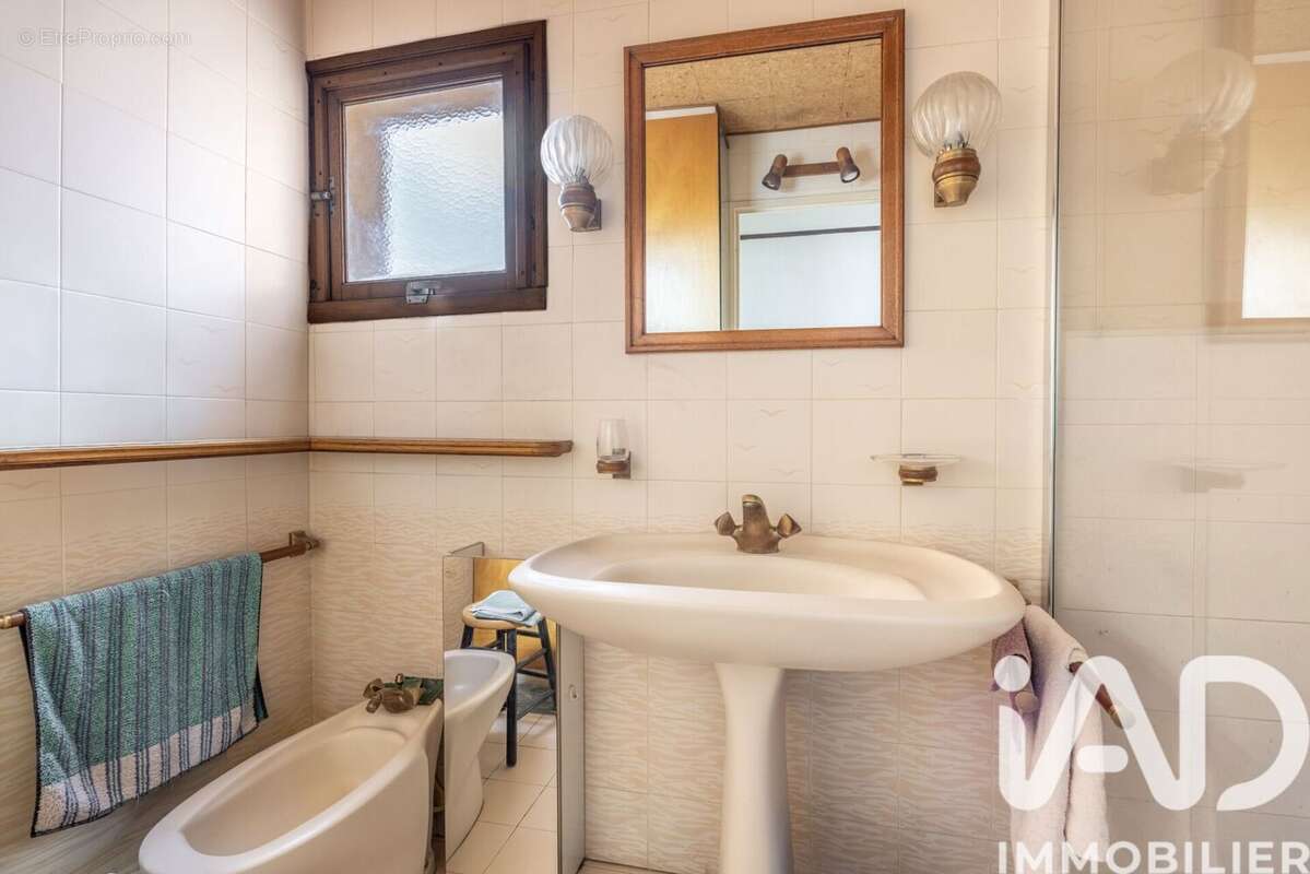 Photo 9 - Appartement à VILLEJUIF